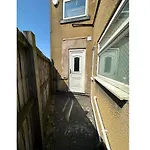 Self-Contained Ground Floor Flat